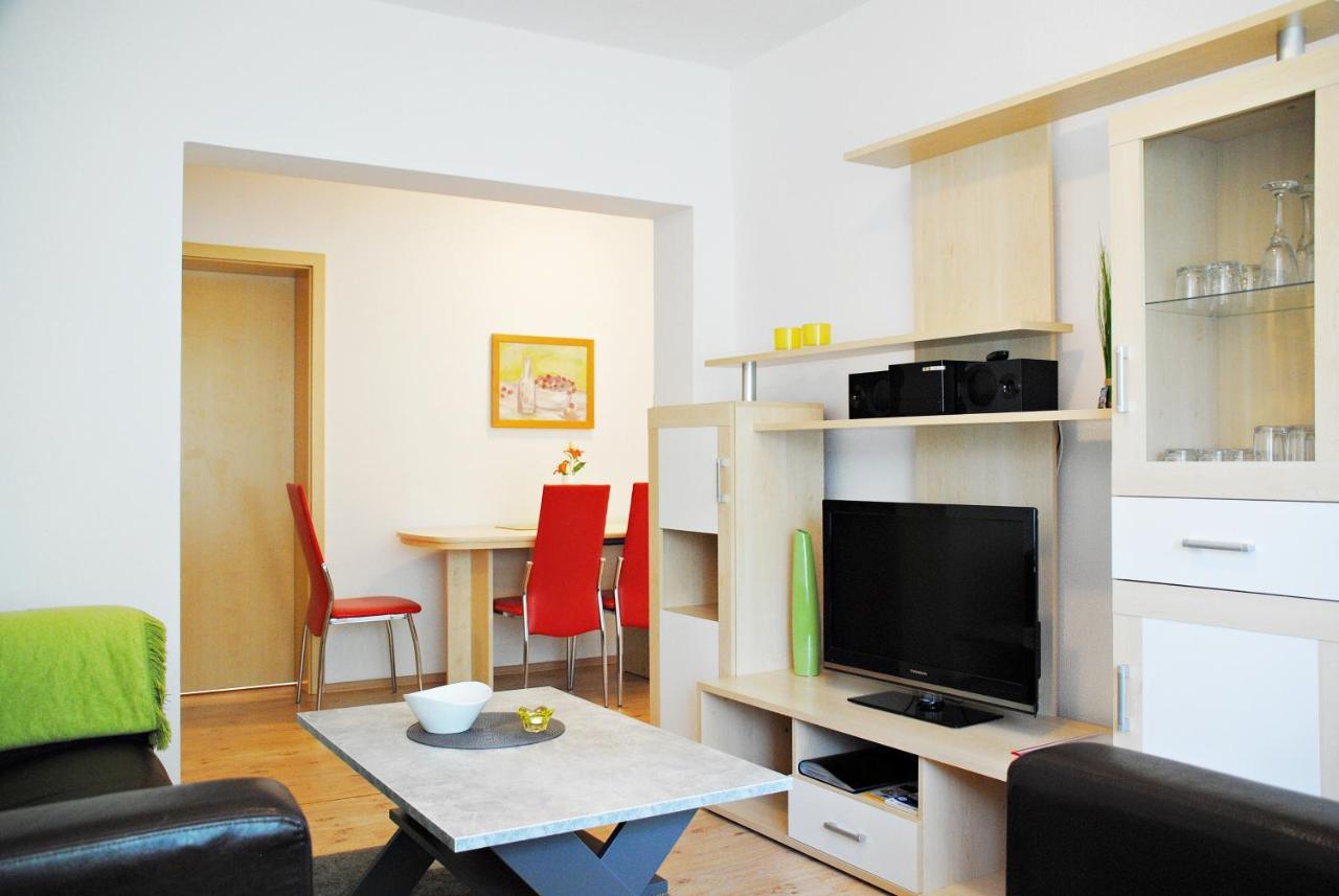 Appartementanlage-Ferienwohnungen Weisse Moewe Sassnitz Exterior foto